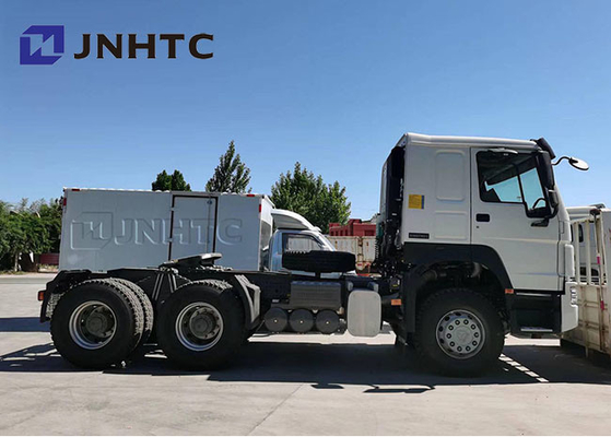 6x4 Penggerak Utama 10 Roda Truk Traktor Howo 420 Hp