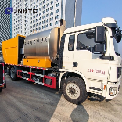 Shacman L3000 Synchronous Gravel Sealing Vehicle 6 Wheels 4x2 Shacman Chassis Untuk Dibeli