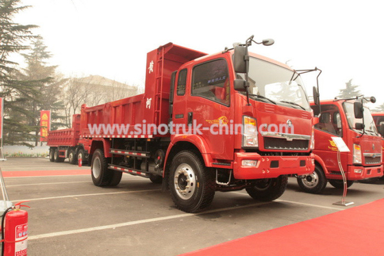 12 Ton HOWO 4 × 2 Light Duty Dump Truck Dengan 105HP EuroIII Front Lifting 6 Ban