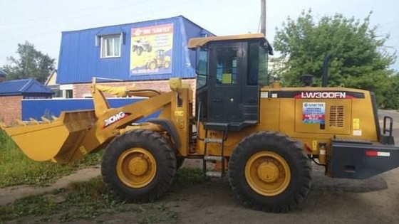 LW300FN 10t Mesin Konstruksi Berat 92kw Rated Daya Dengan Iso Ccc Approval