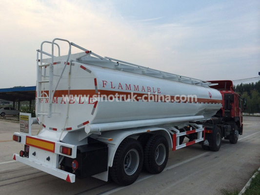 8 Roda 2 As Roda Tank Semi Trailer Dengan Landing Gear 2 Manholes Dan 2 Kamar