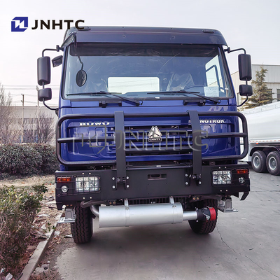 Harga bagus HOWO Semua roda Mengemudi 8x8 Truk kargo Chassis khusus Truk lain untuk dijual di luar jalan ekstrim Daya besar