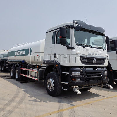 Truk Tangki Air HOWO TX 6x4 15000/20000 Liter 371HP Truk Tangki Bowser Penyiram Air