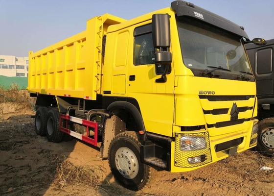 Lifting Tengah Sinotruk Howo 6x4 Dump Truck Tugas Berat 10 Roda 3 Gandar