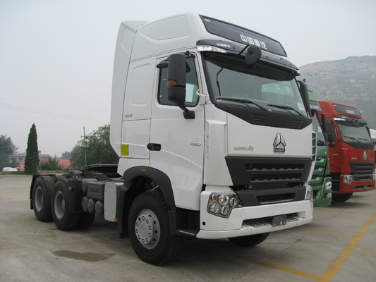 336hp Euro 3 Howo A7 Howo Tractor Truck Dalam Warna Putih Iso Lulus