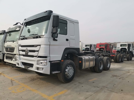 Sinotruck Howo7 6x4 10wheel 371hp 420hp LHD traktor truk Euro2