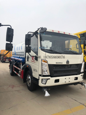 Truk Tangki Air Manual 10000L 4x2 Dengan Sprinkler Belakang Depan