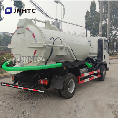 Sinotruk HOWO 4X2 Sewage Suction Truck Euro 3 Rhd LHD 5000 Liter