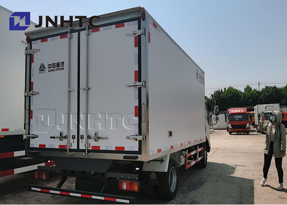 Truk Pendingin SINOTRUCK Howo 4x2 untuk Daging 266hp