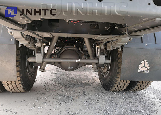 Truk Pendingin SINOTRUCK Howo 4x2 untuk Daging 266hp