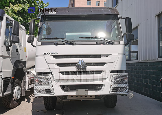 Truk Penyemprotan Tangki Air 20m3 Sinotruk Howo 6x4