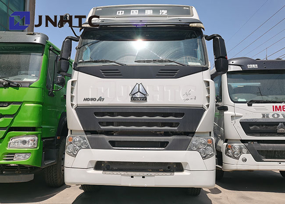 Sinotruck Howo 6x4 Truk Traktor LHD Jenis Mengemudi