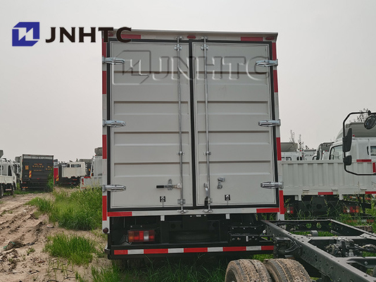 Bahan Bakar Diesel 4x2 5ton Truk Kargo Van Ringan Sinotruk Howo