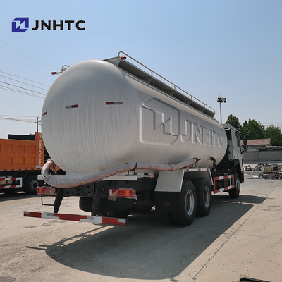 SINOTRUCK HOWO Dump Truck Aneka Bahan Serbuk