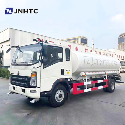 Sinotruck HOWO Light 1000l Sprinkler Truck 4X2 Tangki Truk Air