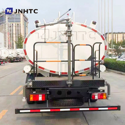 Sinotruck HOWO Light 1000l Sprinkler Truck 4X2 Tangki Truk Air