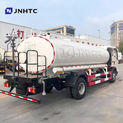 Sinotruck HOWO Light 1000l Sprinkler Truck 4X2 Tangki Truk Air