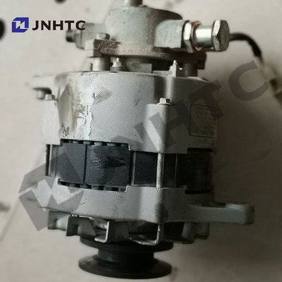 28V 45A Suku Cadang Sinotruk 2230548C JFZB2418X-L Generator Alternator