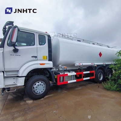 SINOTRUK HOHAN 6X4 Pengiriman Bahan Bakar Truk Tanker Diesel Dijual