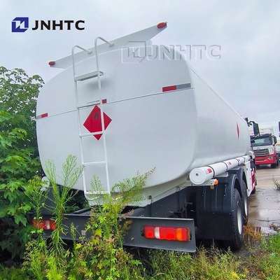 SINOTRUK HOHAN 6X4 Pengiriman Bahan Bakar Truk Tanker Diesel Dijual
