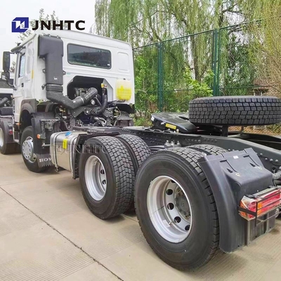 Metal Bumper Sinotruk Howo Traktor Truk 6x4 400hp 430hp Opsional