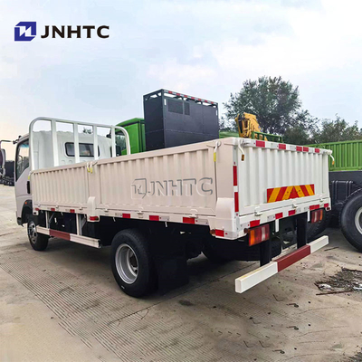 Kabin berbaris tunggal Truk Kargo Ringan Howo 4x2 6 Roda Truk Kargo