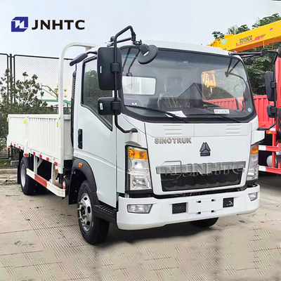 Kabin berbaris tunggal Truk Kargo Ringan Howo 4x2 6 Roda Truk Kargo