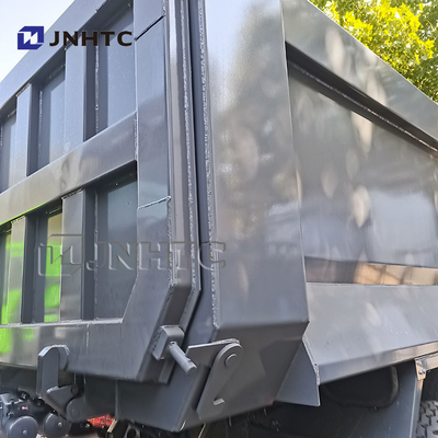 Hand Drive Howo Dump Truck 6X4 380HP Truk Tipper 10 Roda