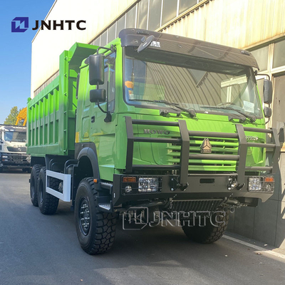 HOWO 6x6 Full Wheels Drive Heavy Duty Dump Truck 22cbm Kapasitas