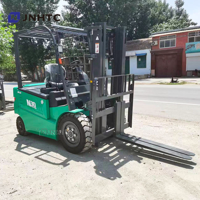 3 Ton Forklift Listrik Mesin Konstruksi Berat Untuk Penggunaan Gudang Dingin
