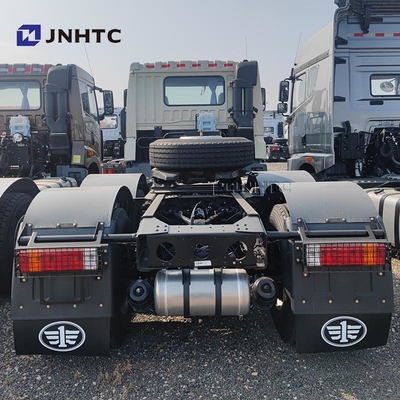 Faw J5P Traktor Truk Euro 2 380hp 10 Roda 6x4 Dengan Double Bunker Harga yang baik
