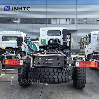 Pengiriman cepat SINOTRUK HOWO 4X4 Transmisi kendaraan kargo