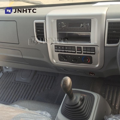 Howo Flatbed Light Duty Wrecker Tow Truck 4X2 3-5 Ton Dengan Harga Murah Untuk Dijual