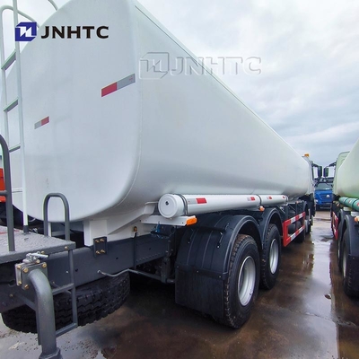 Produk Baru Sinotruk Howo Tangki Air Truk 8X4 400HP 10 Ban Tangki Air Hot Sale