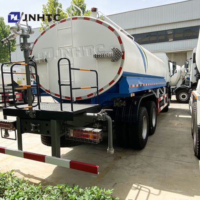 Sinotruk baru Howo Sprinkling Water Tank Truck 351 - 450hp 6x4 10 Roda dari Cina