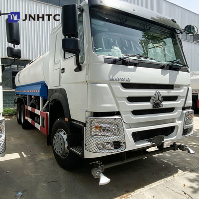 Sinotruk baru Howo Sprinkling Water Tank Truck 351 - 450hp 6x4 10 Roda dari Cina