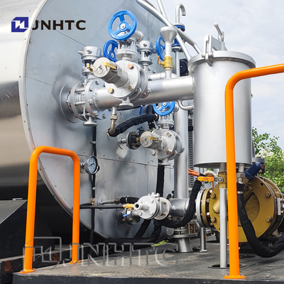 HOWO Intelligent Bitumen Spreader Asphalt Spraying Peralatan Truk 6X4 336HP Untuk Dijual