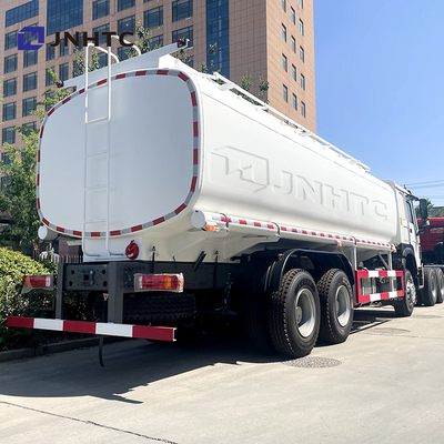 Harga bagus Sinotruk Howo Tank Oil Truck 6X4 400HP LHD Tank Oil Fuel Tank Truck