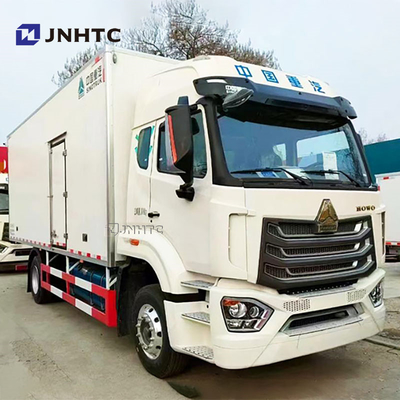 HOWO baru NX 6X4 Daging Pengangkutan Kargo Kulkas Kotak Truk Harga