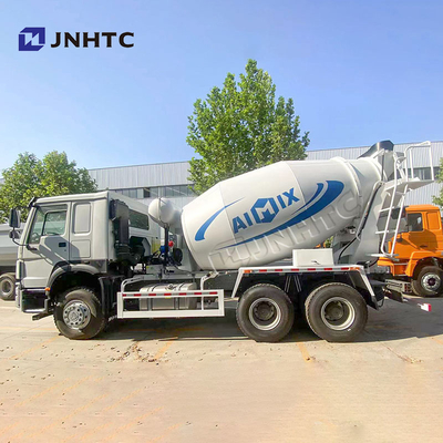 SINOTRUK HOWO truk pencampuran beton 6x4 10 roda 400HP truk pencampuran beton
