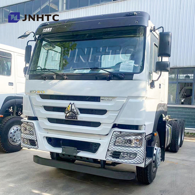 SINOTRUK HOWO truk pencampuran beton 6x4 10 roda 400HP truk pencampuran beton