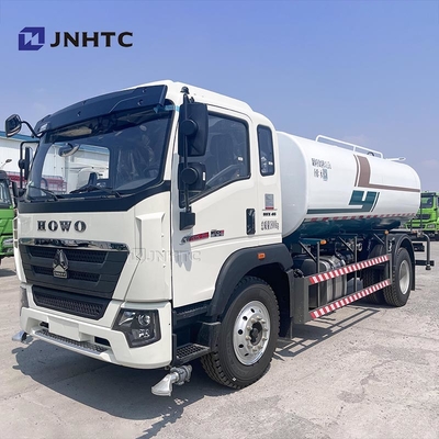 Jual Hot Sinotruk HOWO 6X4 320-450HP 20m3 Tanker Water Bowser Sprinkler Tank Truck