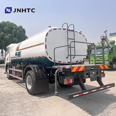 Jual Hot Sinotruk HOWO 6X4 320-450HP 20m3 Tanker Water Bowser Sprinkler Tank Truck