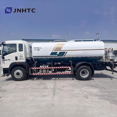 Jual Hot Sinotruk HOWO 6X4 320-450HP 20m3 Tanker Water Bowser Sprinkler Tank Truck