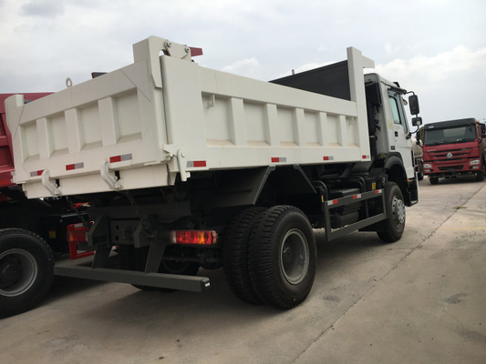 Putih 20-30T Sinotruk 4x2 Profesional Heavy Duty Dump Truck 6 Wheeler Untuk Sistem Pengangkat Tengah