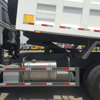Fiji Heavy Duty Dump Truck 371hp 15M3 Kapasitas Dengan Lift Merek Depan Hyva