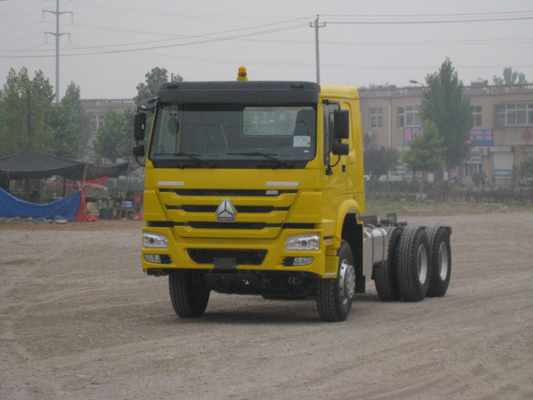 Truk Penggerak Utama 6 × 4 Keras Dan Tegas / Truk Traktor Howo Warna Opsional