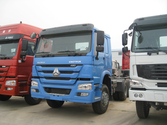 420hp Sepuluh Roda Prime Mover Truck HOWO Satu Bunk Dengan Resistance Kekuatan Eksternal