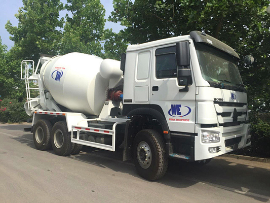 Truk Mixer Beton White Sinotruk Howo7 8M3 10M3 Dengan ARK Pto Dan Pump