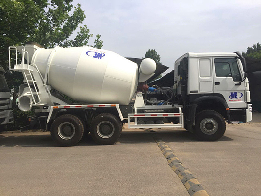Truk Mixer Beton White Sinotruk Howo7 8M3 10M3 Dengan ARK Pto Dan Pump